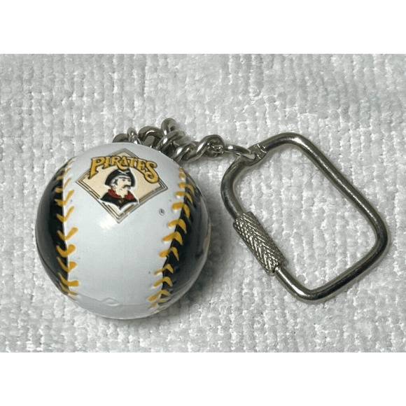 Vintage MLB PITTSBURGH PIRATES Baseball Sports Brat Keychain 1986 J.F.S. - Picture 7 of 7